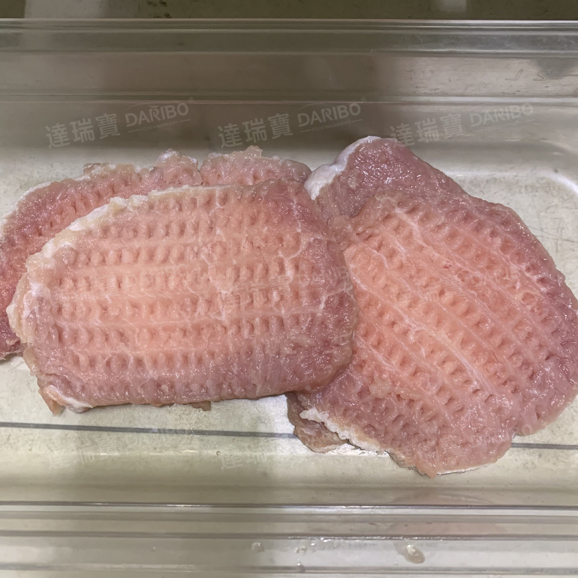 W猪扒嫩化机猪排切断筋膜机 驴肉断筋机断纤维机器肉扒加工压片机