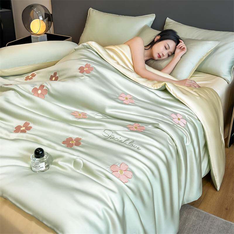 轻奢夏天冰丝夏凉被床上四件套夏季丝滑裸睡被子床品床单人三件套
