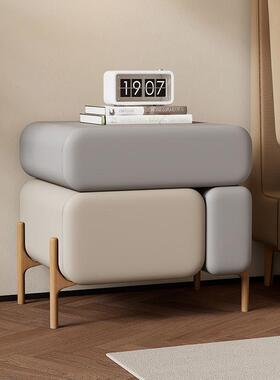 意式极简23424意床头室2024新款柜奶油风卧床边柜实木小户创型储