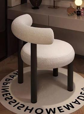 轻奢ISJ网红背化椅女生卧室家用靠椅子书椅简桌约美妆甲椅梳妆台