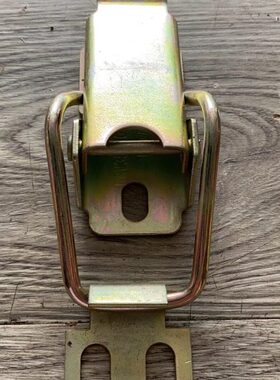 雷沃水稻收割机配件原厂RG50/60/70/80水箱搭扣