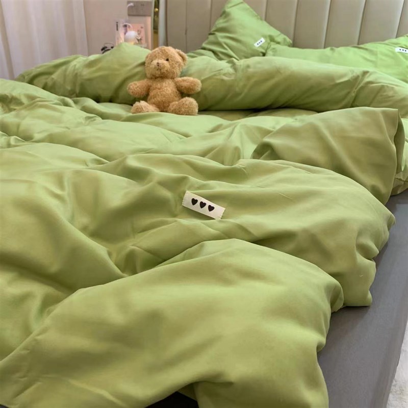 时尚轻奢小清新浅绿色爱q心贴标床笠床单四件套宿舍被套纯色三件