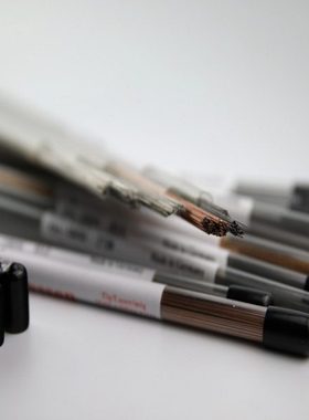 TUX 晒纹咬花+高拉力防裂性 可做皮纹模具修补激光焊丝