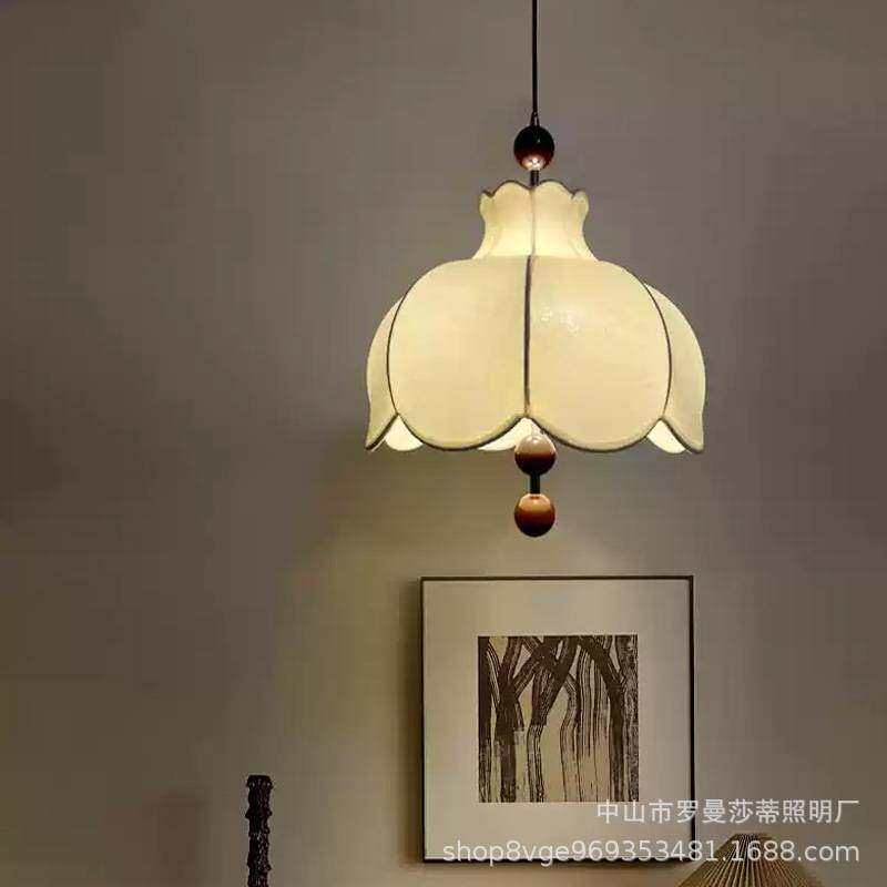 花苞布艺吊灯现代简约复古风餐厅装饰灯宋式美学氛围感新款吧台灯