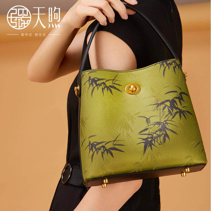 送妈妈的生日礼物母亲节国风实用给婆婆丈母娘长辈阿姨非遗礼品