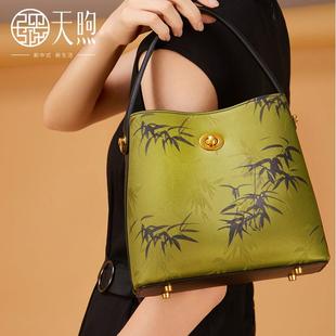 送妈妈的生日礼物母亲节国风实用给婆婆丈母娘长辈阿姨非遗礼品