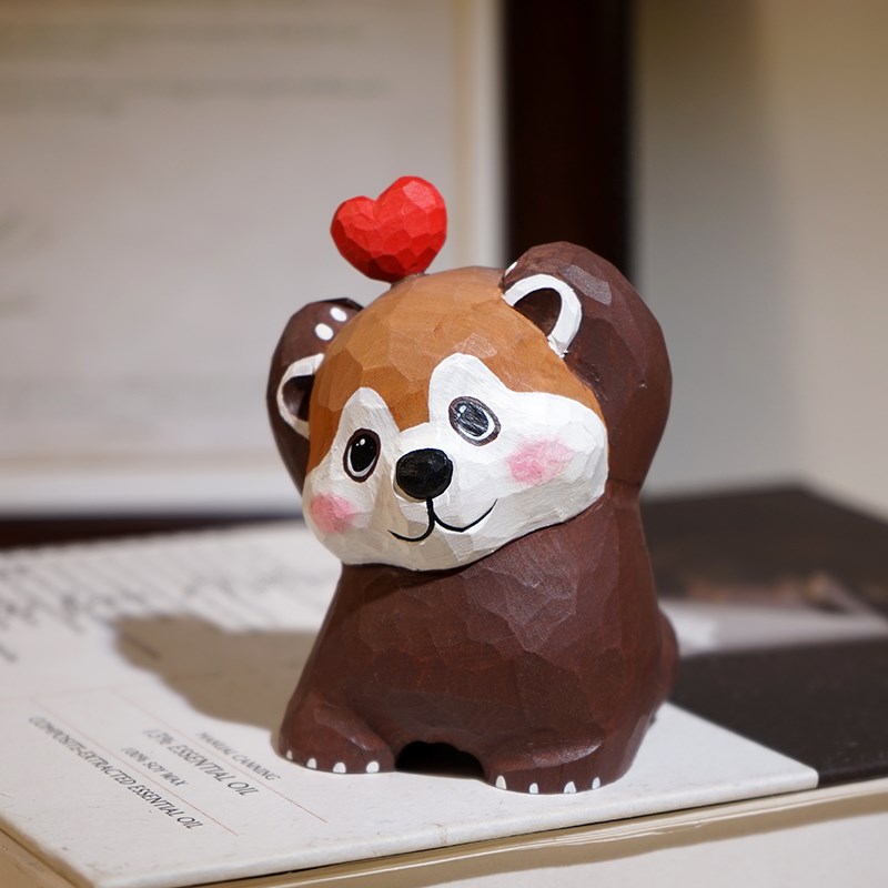 比心!浣熊手工木雕小摆件可爱卡通动物桌面装饰品礼物情侣女