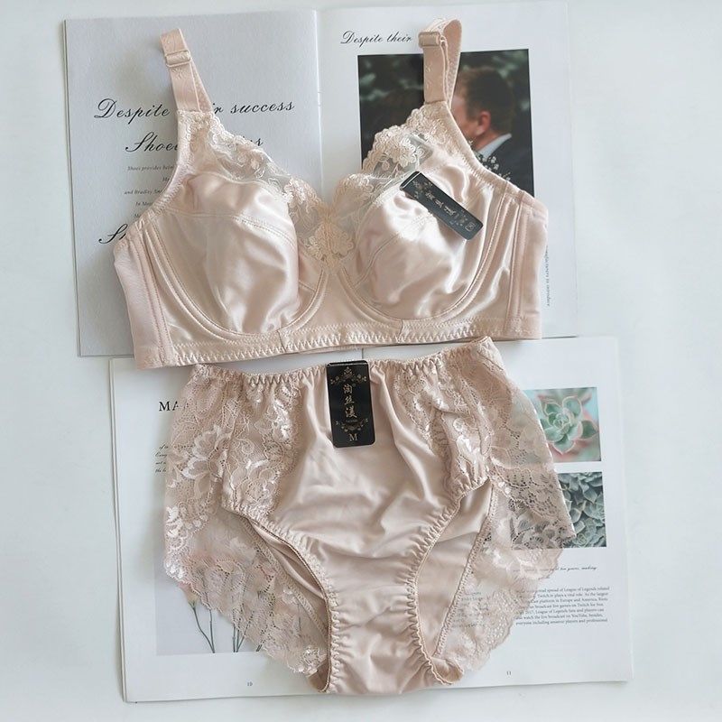 大码软钢圈光面内衣兔耳杯超薄胸罩全罩杯显小聚拢防下垂文胸套装