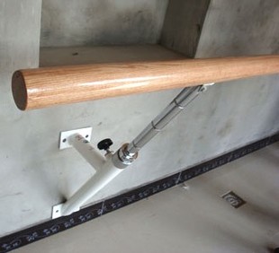 水曲柳舞蹈把杆扶手 舞蹈压腿杆 碰珠式 升降挂墙壁升降式