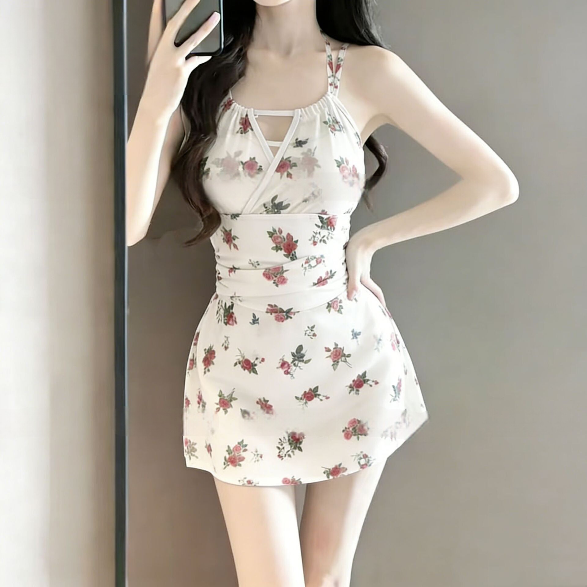 2026韩系新款连体裙式泳衣女碎花修身显瘦高级感挂脖小胸聚拢温泉