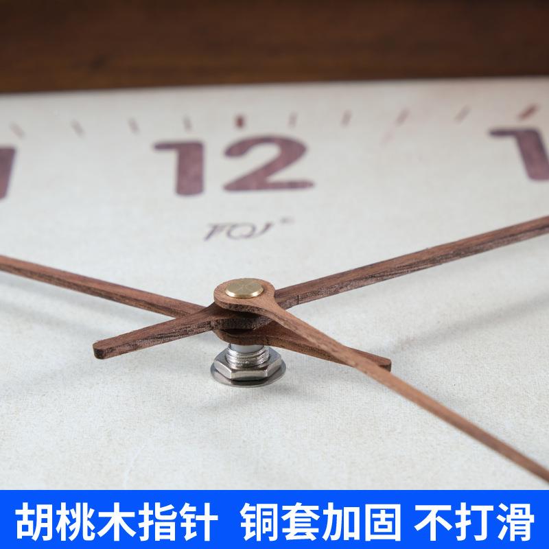 TJ百搭实木简静音Q挂钟时尚客厅方形墙时钟挂表家约SOJ用卧室石英