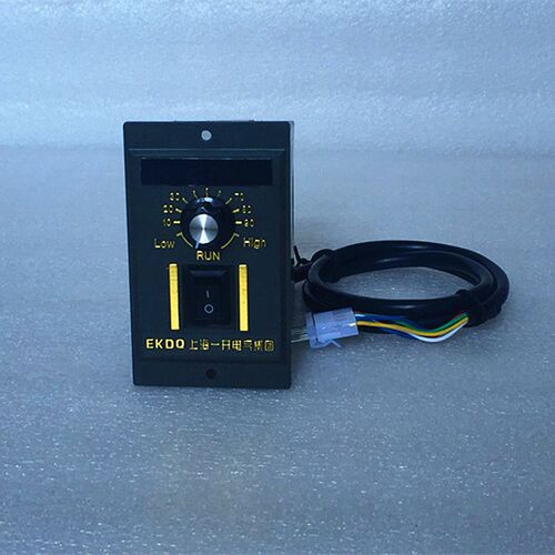 供应UX-52 数显无级调速器马达调速器电子调速器6-250w 30X0w 400