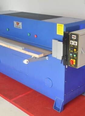 供应裁断断机40吨精密柱油鸿压裁HG-B40T/机钢工厂直四销