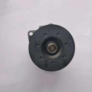 家供应11175277993厂系5532系E462E38E53303255205汽车水泵