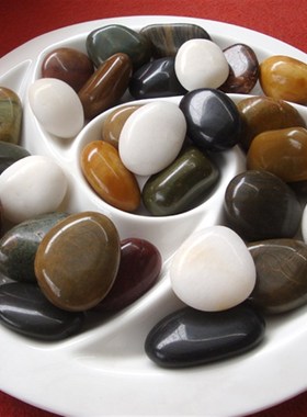 四川五彩鹅c卵石阳台铺地天然黑色白色雨花石大块鱼缸造景石头