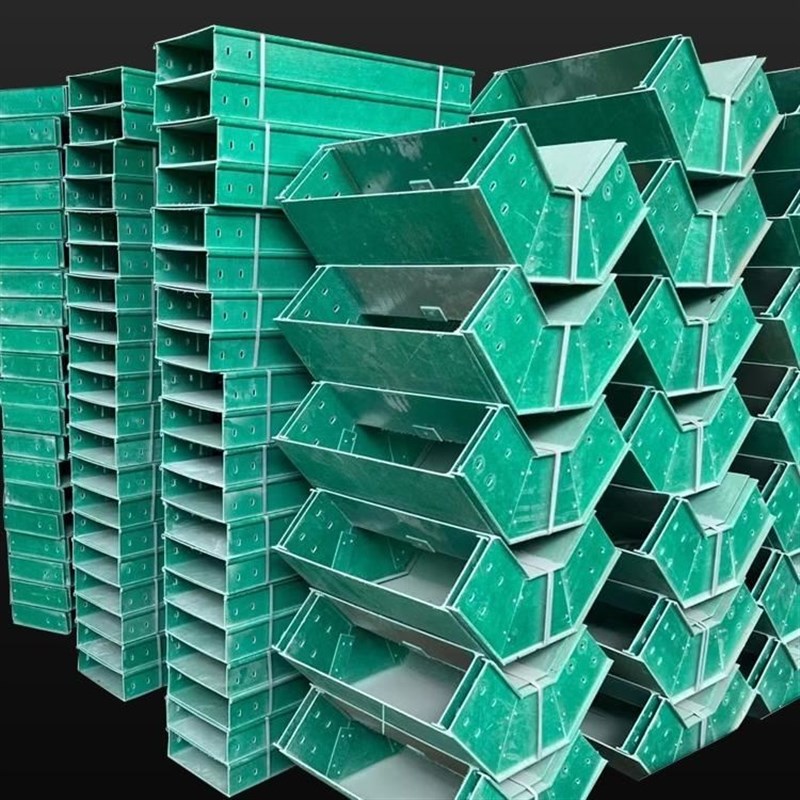 玻璃钢电缆桥架200100梯槽式防火阻燃大跨距走线槽盒聚氨酯管箱