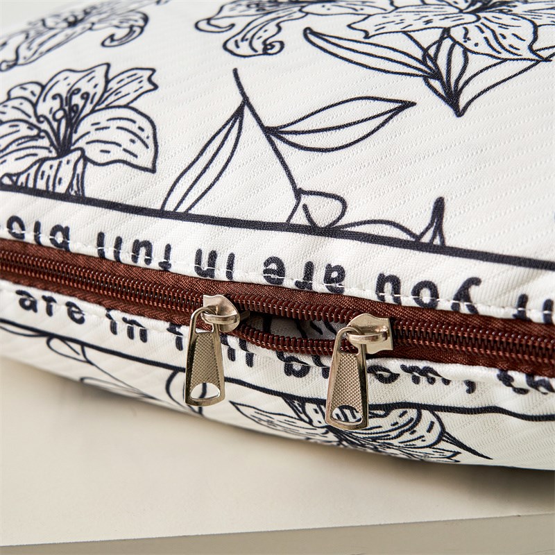 抱枕被子二合一车载两用办公室午睡沙发靠枕夏凉被空调被折叠毯子