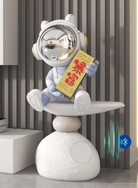 装高档轻奢宇航员暴摆件关家居饰富品客厅电SKD6105视柜软装玄潮