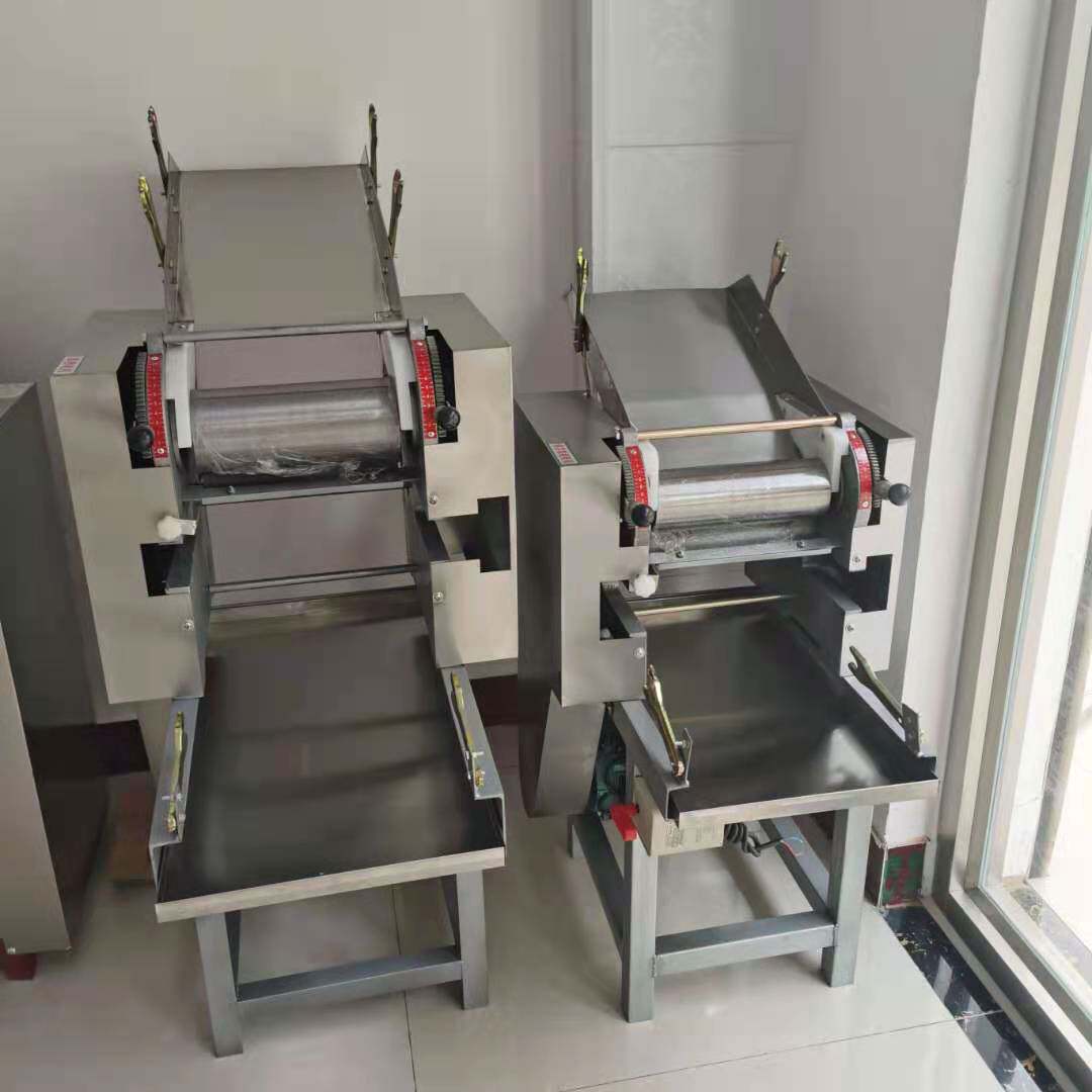 小型家用果蔬面条机商用鲜湿面条压面机电动饺子皮压面机