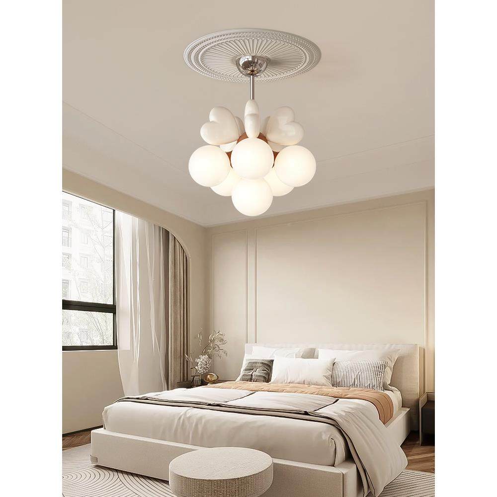 奶油风儿童房护馨636眼吊灯现代简约温卧室主房灯书创意爱心公房,家装灯饰光源,智能吊灯,淘宝优惠券,粉丝福利购,淘宝优惠卷