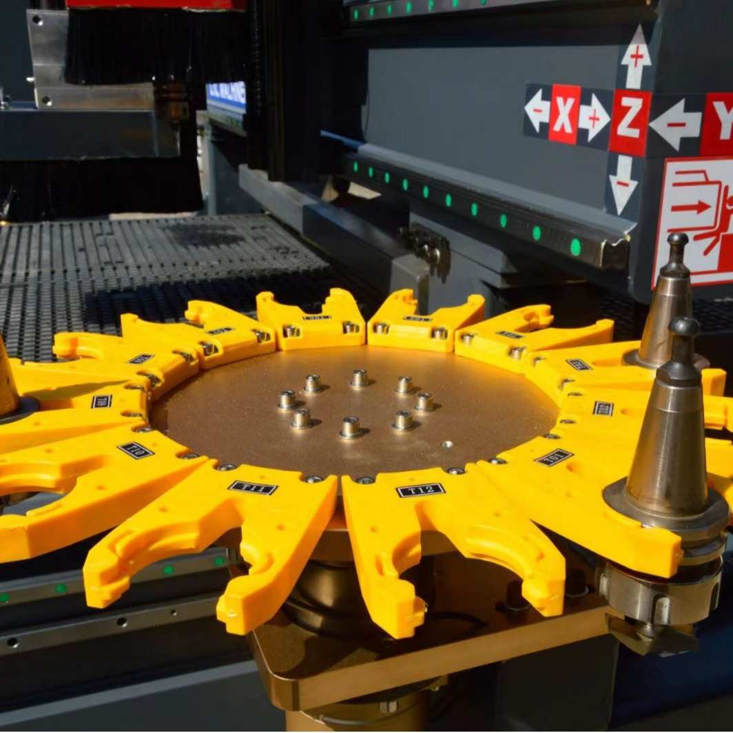 鸿济数控7折木头木板木工开料亚克力浮雕雕花打孔多工序加工