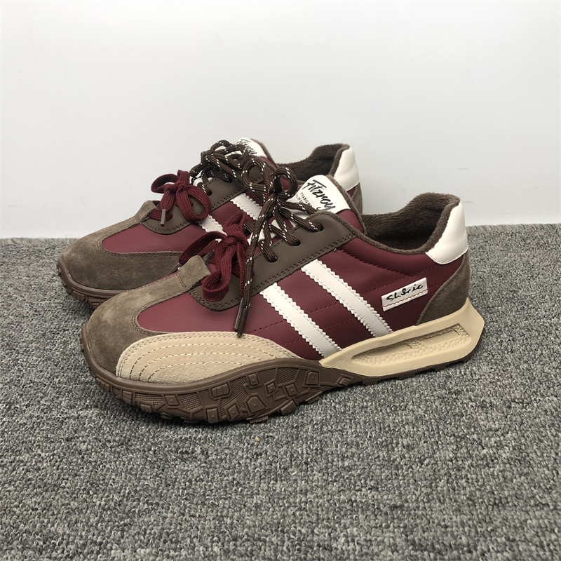 专柜撤柜运动休闲鞋真皮清仓处理