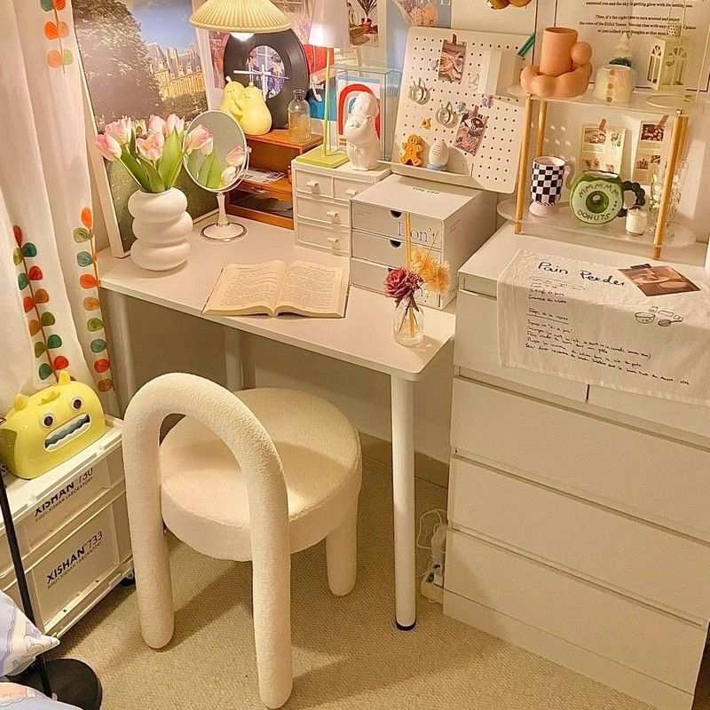 现代简约餐桌椅轻奢泰迪绒椅家用梳妆椅化妆椅卧室梳妆台凳子