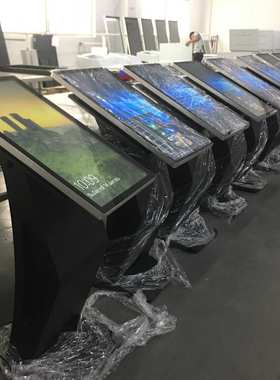 万马32寸卧式触摸一体机 竖挂电容屏 全黑色 window10英文专业版