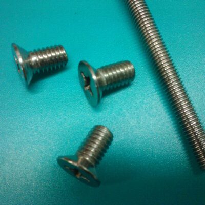 304不锈钢GB819 沉头 平头螺丝 十字机牙螺丝钉  M1.6*3--M1.6*12