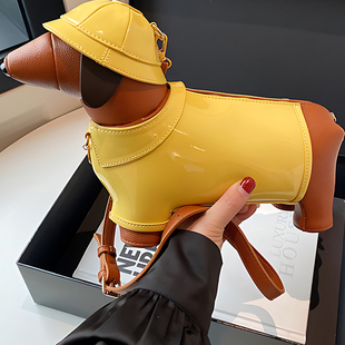 时尚 风潮创意小狗保镖单肩包包女2025街头洋气小众出行通勤斜挎包