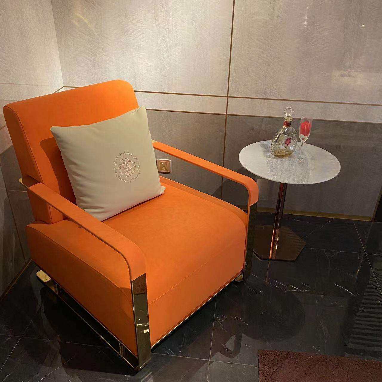 意式休闲椅轻奢客厅单人位沙发皮艺磨砂皮后现代简约家具,玩具/童车/益智/积木/模型,毛绒/玩偶/公仔/布艺类玩具,淘宝优惠券,粉丝福利购,淘宝优惠卷