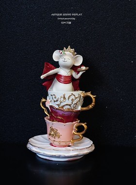 出口欧式可爱老鼠女王浮雕树脂圣诞节派对拍照道具装X饰摆件品礼