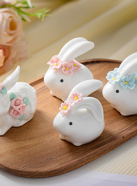 陶瓷装饰品兔子小摆件家p居可爱创意客厅办公桌面茶宠生肖工艺礼