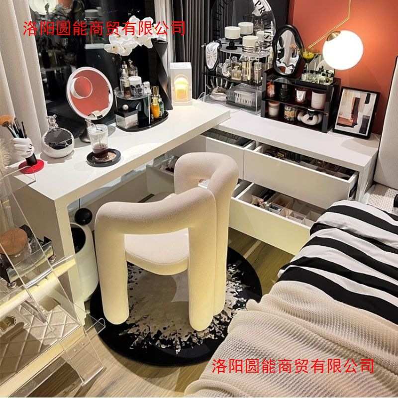 奶油梳妆北欧网红化妆设计师美甲店餐椅家用卧室靠背轻奢梳妆台椅