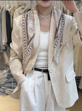 我的女孩25626小众设计简约休闲百搭配丝巾宽松西装外套女2025春