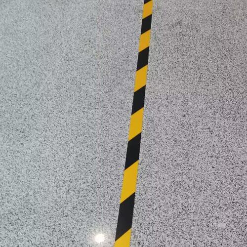 黄黑色警示胶带宽5cm医院地面隔离划线反光条防氺耐磨自粘不透底