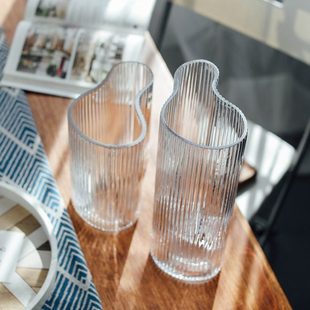 网红竖纹玻璃敞口脚印花瓶北欧风格白色透明居家客厅插花艺术摆件