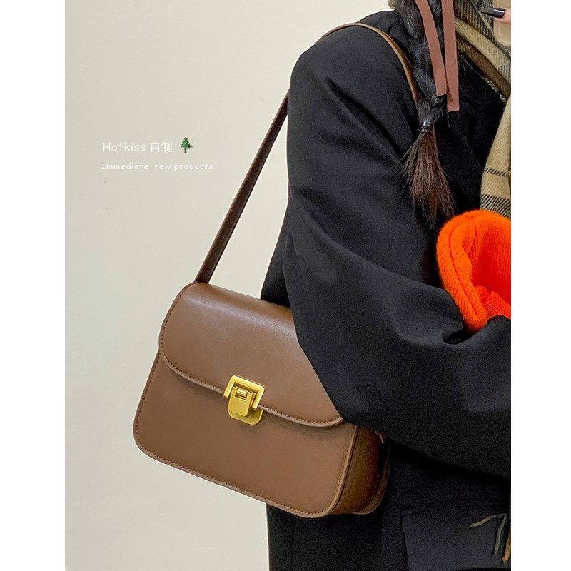 秋冬高级感复古爆款小包包女2022新款时尚质感小众单肩斜挎小方包,箱包皮具/热销女包/男包,小方包,淘宝优惠券,粉丝福利购,淘宝优惠卷