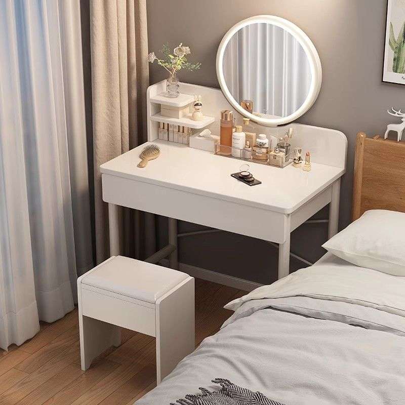 梳妆台现代简约卧室化妆桌化妆台小户型2025新款出租房轻奢梳妆桌