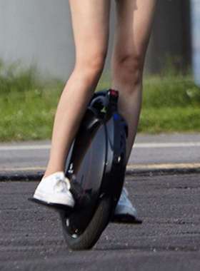 乐行天下INMOTION单轮独轮平衡车V5/V5F代步通勤体感车思维平衡车