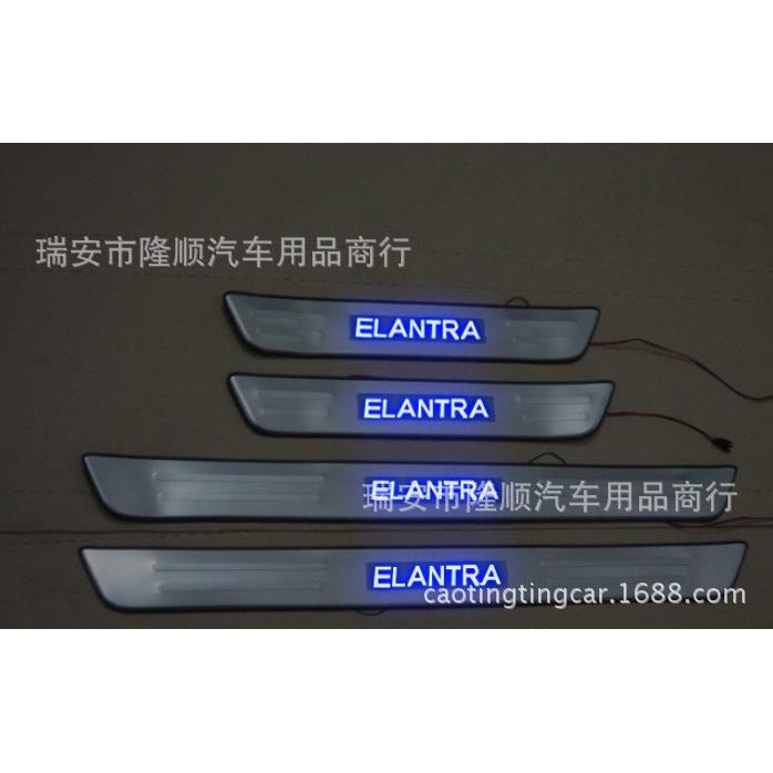 适用08款现代悦动Elantra不锈钢LED带灯迎宾踏板LED带灯门槛条