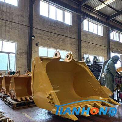 供应挖掘机挖斗 配件挖斗 供应各种异形斗 水沟斗1.8方标准斗