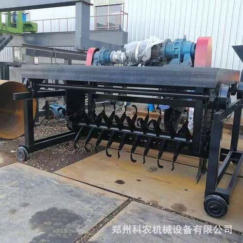 牛粪槽式发酵翻抛机 鸡粪有机堆翻耙机全自动易操作省人工