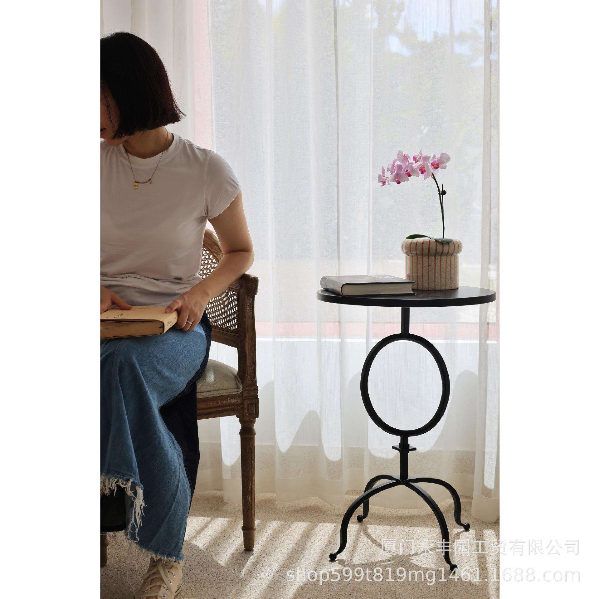 嘻物所边几角几中古复古黑色飘带金属现代设计艺术圆形现代极简
