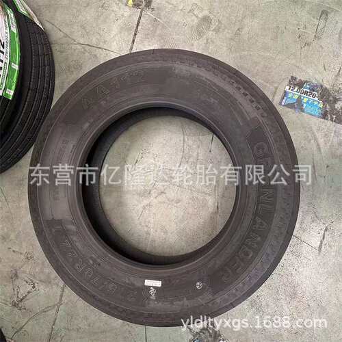 卡车货车全钢丝载重轮胎10.00/11.00/12.00R20老三线子午线轮胎