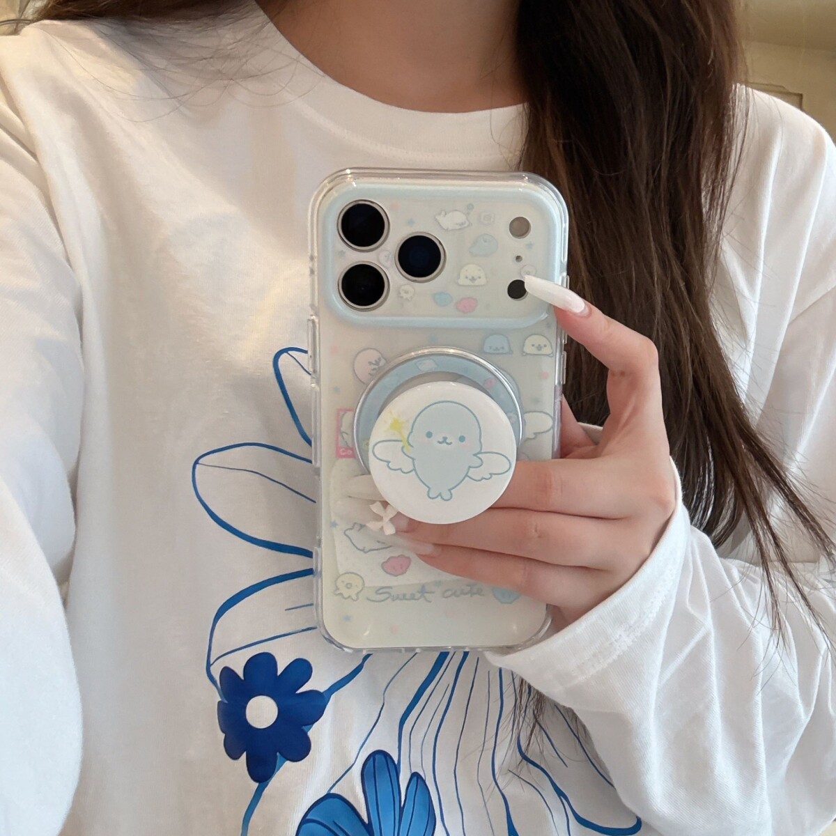 可爱磁吸小海豚适用iPhone17pro