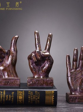 简约现代ok胜利手势摆件书房酒B柜装饰品客厅小摆件创意工艺品摆