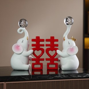 新婚礼物送新人可爱情侣对象摆件订婚客厅卧室装饰送闺蜜结婚礼物