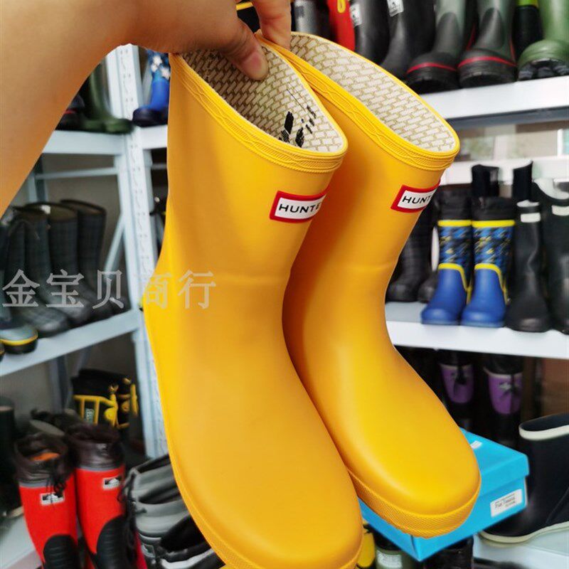 新款春秋可爱儿童防水雨靴 学生套鞋防滑平底雨鞋 中筒橡胶靴子