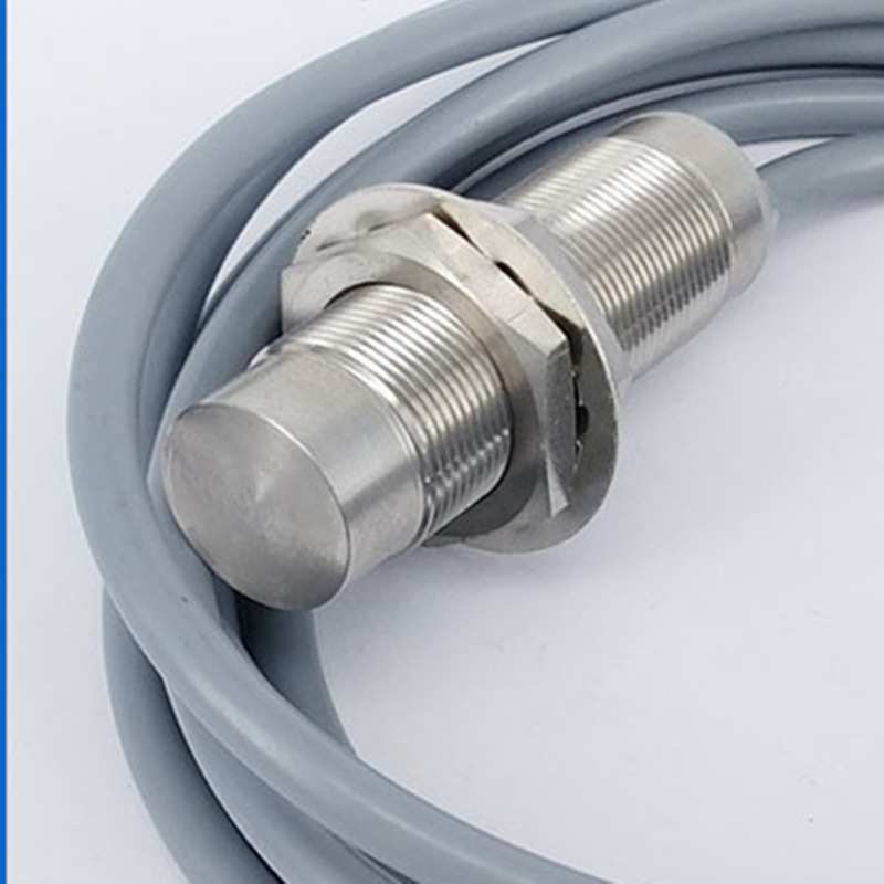 耐碰撞全金属电感式接近开关IG511A IG501A 接近开PNP 常开